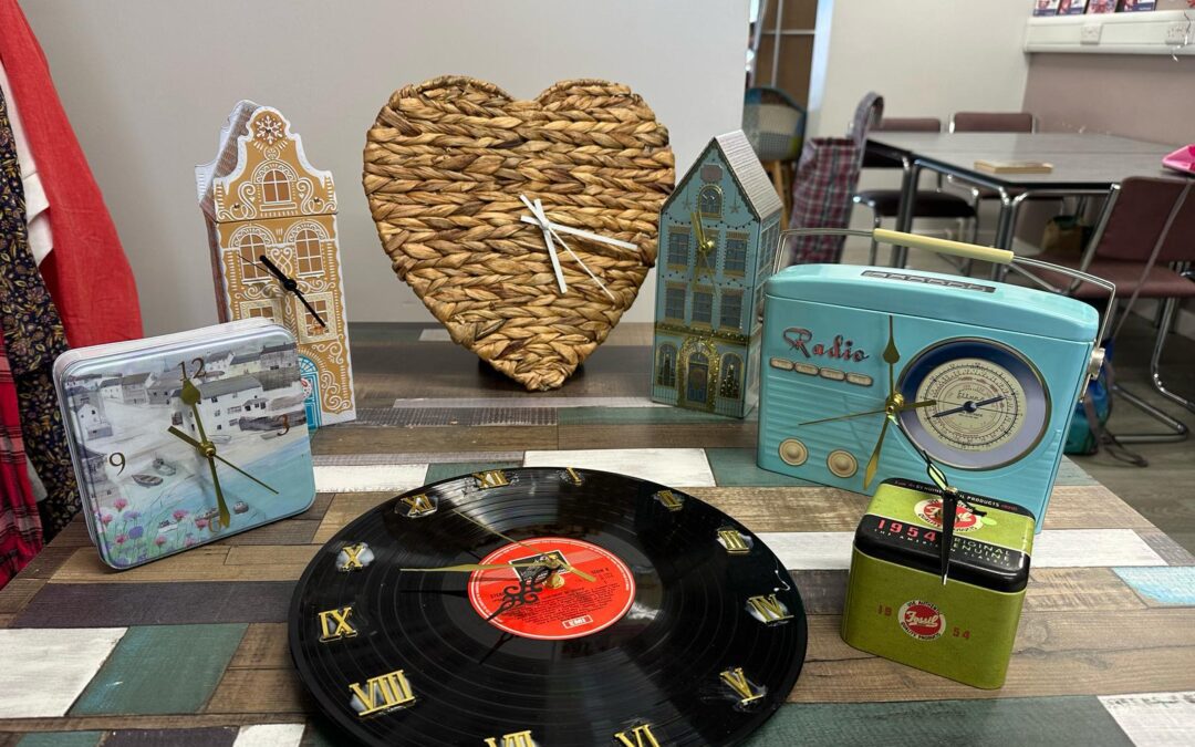 Upcycle Workshop – Upcycled clock